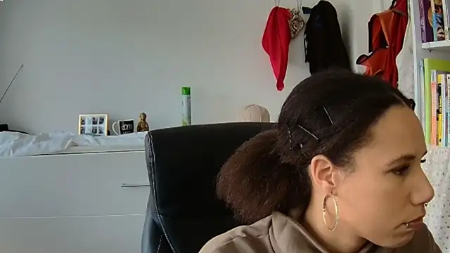 AaliyahHarris online show from 03/20/25, 12:54