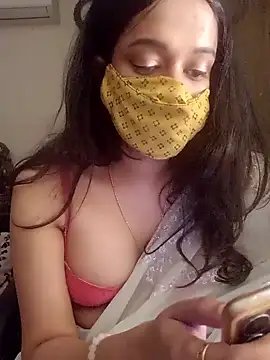 Snapshot of Lavanya_Shah chatting on 12/17/24, 05:58 Lavanya Shah online show from 12/17/24, 05:58