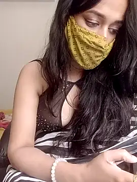 Snapshot of Lavanya_Shah chatting on 03/07/25, 02:45 Lavanya Shah online show from 03/07/25, 02:45