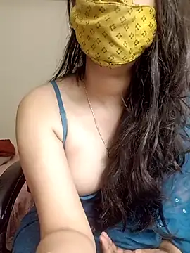 Snapshot of Lavanya_Shah chatting on 02/20/25, 06:03 Lavanya Shah online show from 02/20/25, 06:03