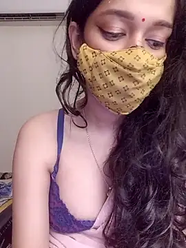 Snapshot of Lavanya_Shah chatting on 09/18/25, 02:42 Lavanya Shah online show from 09/18/25, 02:42