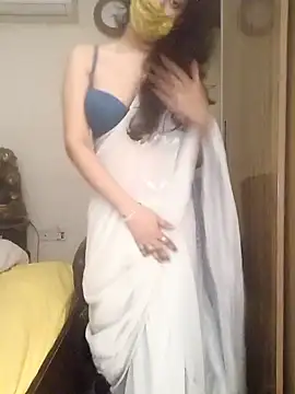 Snapshot of Lavanya_Shah chatting on 01/18/25, 02:55 Lavanya Shah online show from 01/18/25, 02:55