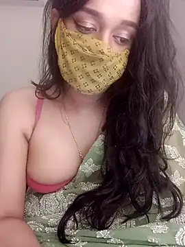 Snapshot of Lavanya_Shah chatting on 02/15/25, 03:06 Lavanya Shah online show from 02/15/25, 03:06