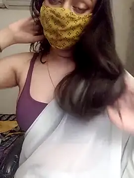 Snapshot of Lavanya_Shah chatting on 10/30/25, 02:36 Lavanya Shah online show from 10/30/25, 02:36