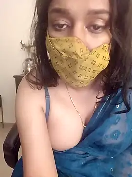 Snapshot of Lavanya_Shah chatting on 02/11/25, 05:40 Lavanya Shah online show from 02/11/25, 05:40