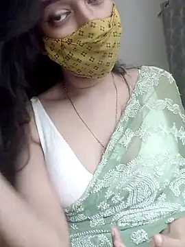 Snapshot of Lavanya_Shah chatting on 09/10/25, 05:12 Lavanya Shah online show from 09/10/25, 05:12