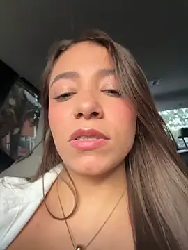 Hall 16 online show from 12/17/25, 08:58