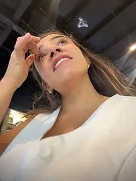 Hall 16 online show from 11/26/25, 08:31