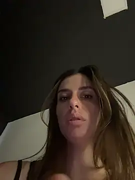 Snapshot of waspy chatting on 12/19/25, 07:05 waspy online show from 12/19/25, 07:05