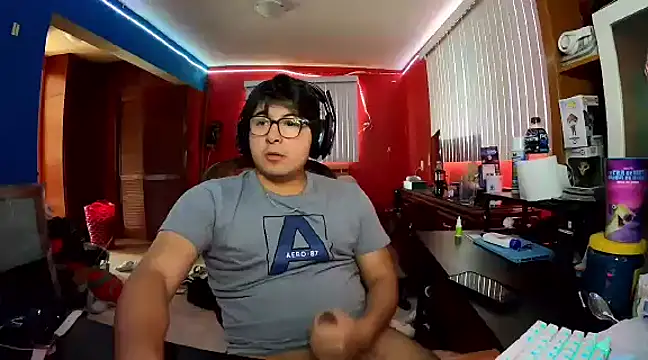 Snapshot of Nathanroberts111 chatting on 12/29/24, 08:48 Nathanroberts111 online show from 12/29/24, 08:48