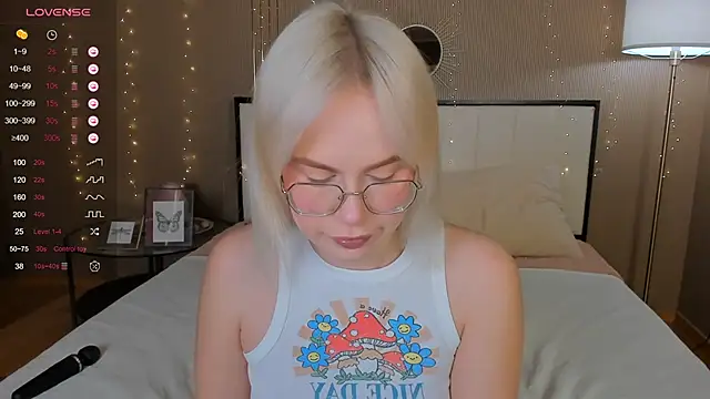 bellatip online show from 10/27/25, 12:55