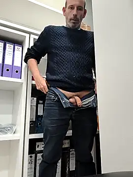 207RCCam online show from 10/24/25, 01:54