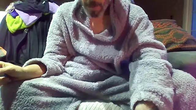 207RCCam online show from 11/23/25, 06:45