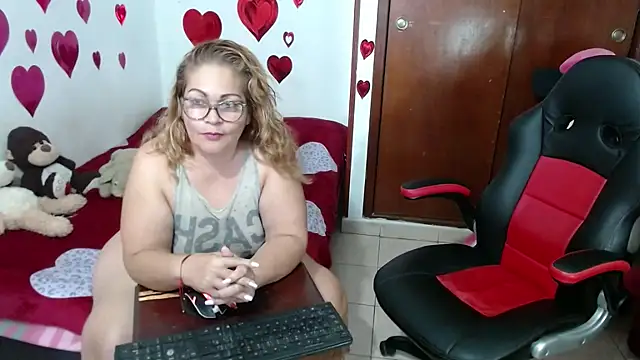 Britney-22 online show from 03/09/25, 11:35