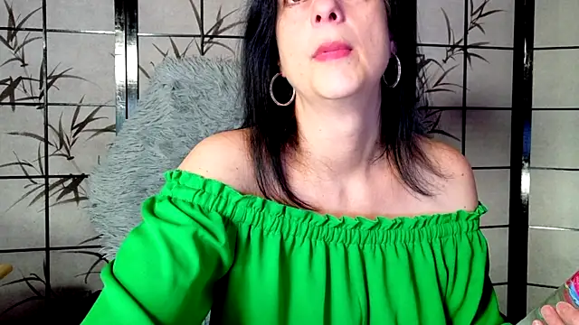  Sweetlonglips  online show from 12/04/25, 05:06