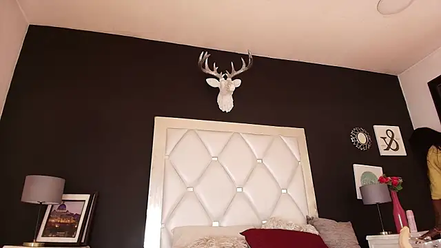 Sensual Crazy online show from 04/15/26, 10:21