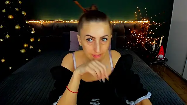 Snapshot of Rebecca_Diamond chatting on 01/15/26, 07:01 Rebecca Diamond online show from 01/15/26, 07:01