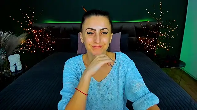 Snapshot of Rebecca_Diamond chatting on 11/20/25, 06:36 Rebecca Diamond online show from 11/20/25, 06:36