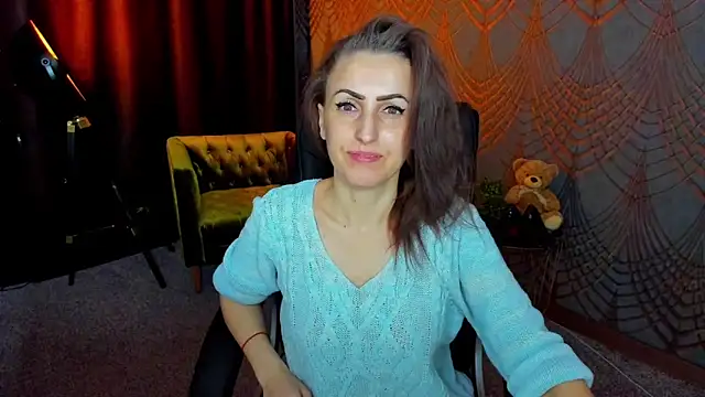 Snapshot of Rebecca_Diamond chatting on 04/22/26, 05:25 Rebecca Diamond online show from 04/22/26, 05:25