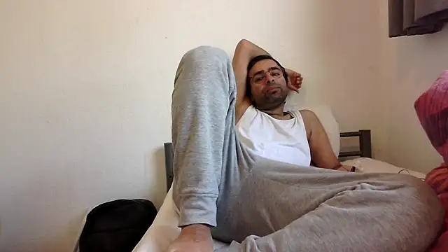 Azad64 online show from 04/19/26, 03:02