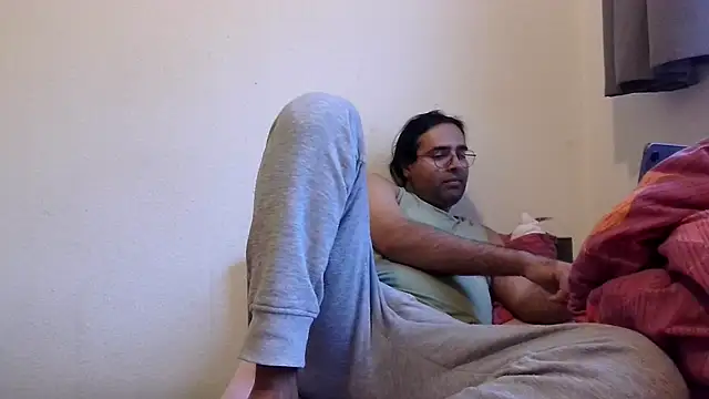 Azad64 online show from 09/27/25, 04:35