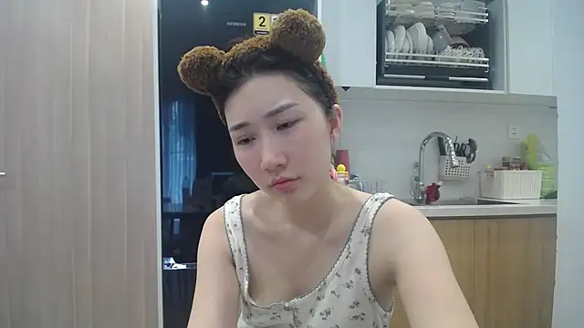 Snapshot of Asiagirll chatting on 06/11/26, 02:53 Asiagirll online show from 06/11/26, 02:53