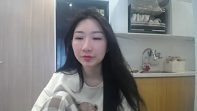 Snapshot of Asiagirll chatting on 05/08/26, 01:53 Asiagirll online show from 05/08/26, 01:53