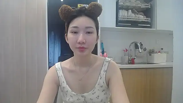 Snapshot of Asiagirll chatting on 07/11/26, 01:50 Asiagirll online show from 07/11/26, 01:50