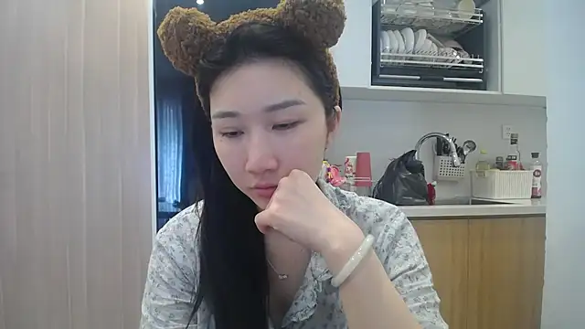 Snapshot of Asiagirll chatting on 07/07/26, 03:31 Asiagirll online show from 07/07/26, 03:31