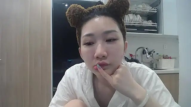 Snapshot of Asiagirll chatting on 06/22/26, 03:42 Asiagirll online show from 06/22/26, 03:42