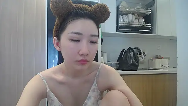 Snapshot of Asiagirll chatting on 06/01/26, 02:01 Asiagirll online show from 06/01/26, 02:01