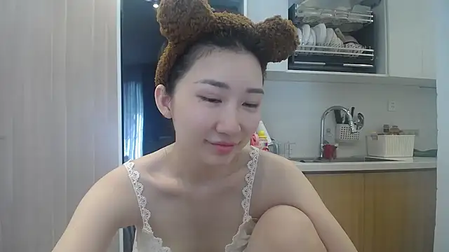 Snapshot of Asiagirll chatting on 06/08/26, 01:50 Asiagirll online show from 06/08/26, 01:50