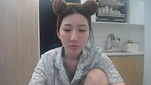 Snapshot of Asiagirll chatting on 05/28/26, 02:01 Asiagirll online show from 05/28/26, 02:01