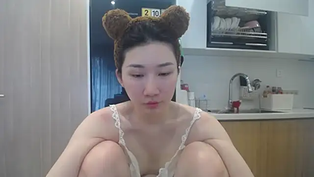 Snapshot of Asiagirll chatting on 05/18/26, 04:07 Asiagirll online show from 05/18/26, 04:07