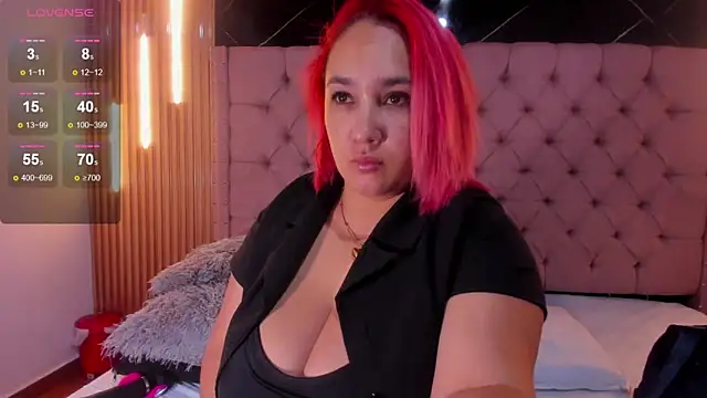 Eva MilfF online show from 02/11/26, 12:49