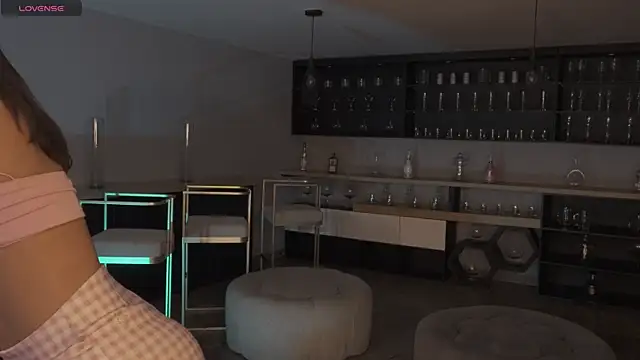 AbellaCroft online show from 10/21/25, 12:15