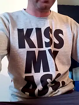 Rolandxxxr online show from 02/04/25, 02:10