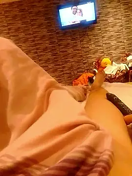 Rolandxxxr online show from 03/09/26, 09:29