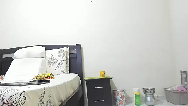 mara2020 69 online show from 11/11/25, 02:12