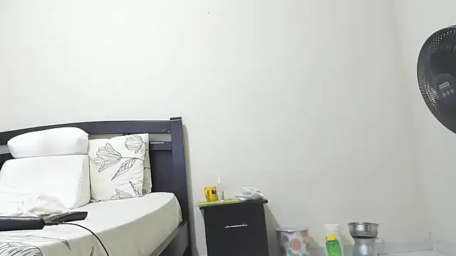 mara2020 69 online show from 11/04/25, 03:05