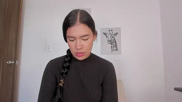 Hanna Risso online show from 02/28/26, 05:01