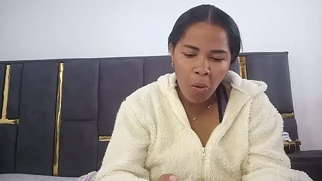 Snapshot of aleixane chatting on 05/18/26, 05:13 aleixane online show from 05/18/26, 05:13