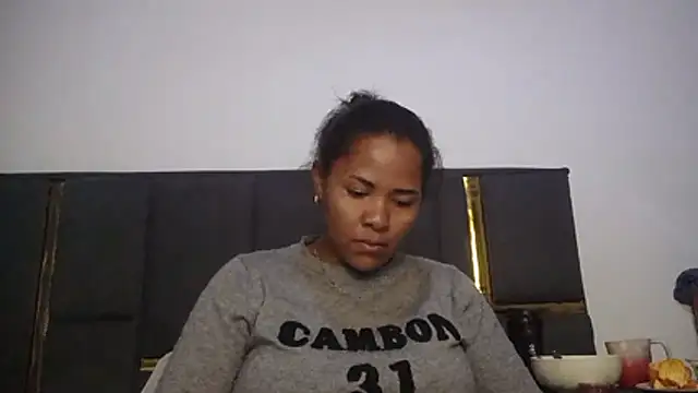 Snapshot of aleixane chatting on 07/02/26, 04:57 aleixane online show from 07/02/26, 04:57