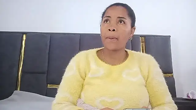 Snapshot of aleixane chatting on 07/04/26, 05:47 aleixane online show from 07/04/26, 05:47