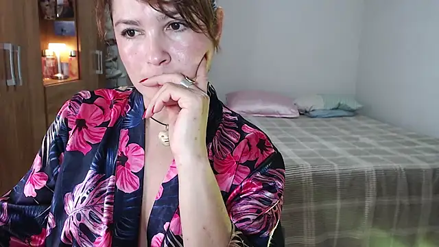 solamatista11 online show from 02/25/26, 08:52