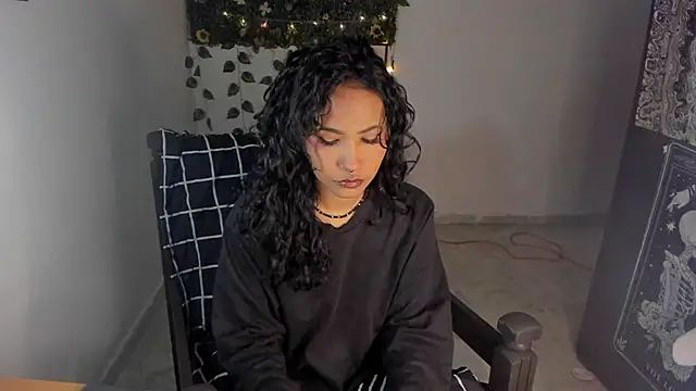 Mary Rosse1 online show from 10/15/25, 07:22