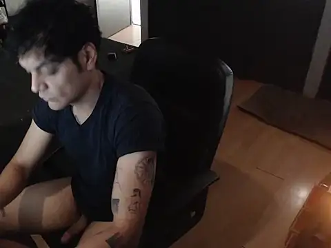 Snapshot of GruesoMexico chatting on 10/12/25, 08:43 GruesoMexico online show from 10/12/25, 08:43