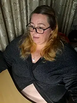 Iceprincess2bad4u online show from 11/28/25, 05:13