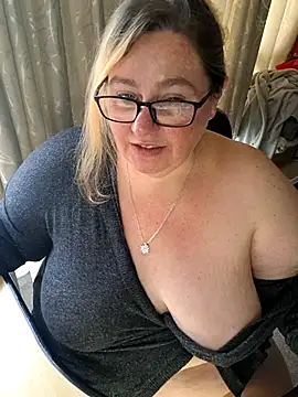 Iceprincess2bad4u online show from 11/08/25, 06:17