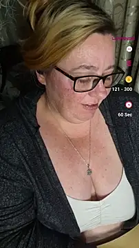 Iceprincess2bad4u online show from 09/15/25, 06:08